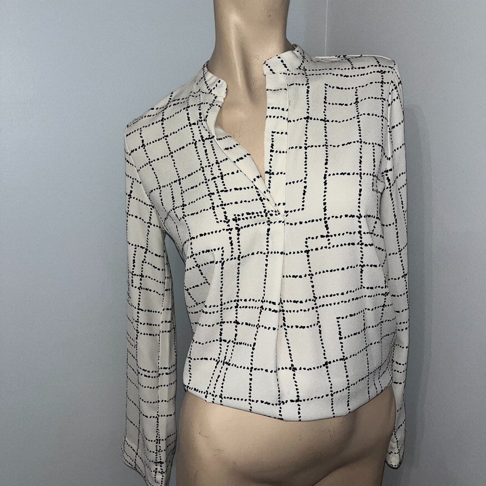 Prologue Womens Casual Black and White Long Sleeve Blouse